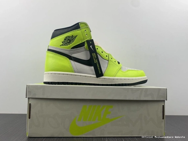 Official Maikesneakers 1 OG High Volt Jordan Air 555088-702 0729